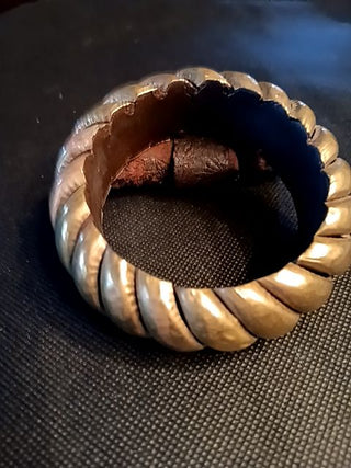70s Brass Swirl Brace