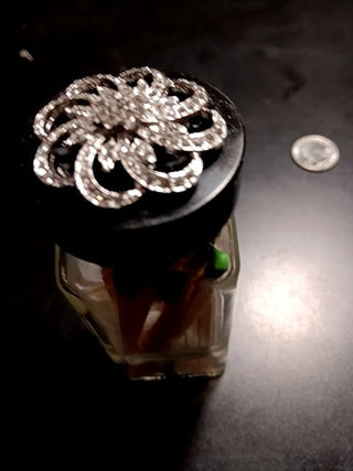JewelBottle w 25 Matches
