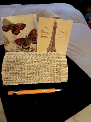 Folded Paperback Photo/Note Holder