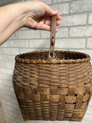 Wood basket w/handle