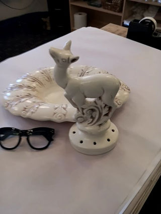 Wow! Red Wing Doe Flower Frog Centerpiece
