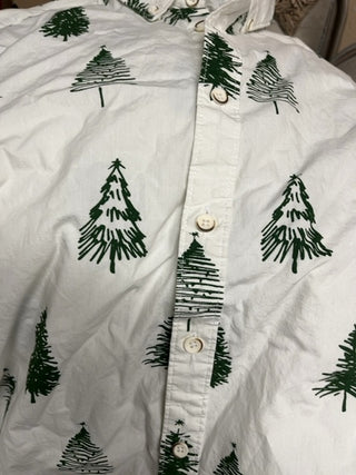 Pine tree button down