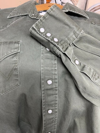 Wrangler snap front twill shirt XL
