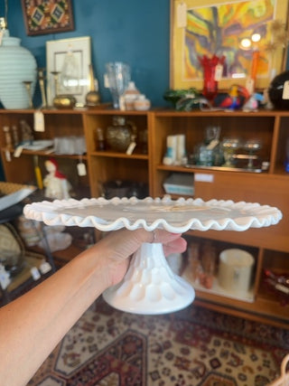 Vintage, Fenton milk glass cake holder