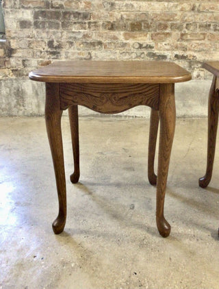 Solid Oak End Table with Queen Ann Legs, Heirloom Enterprises Inc