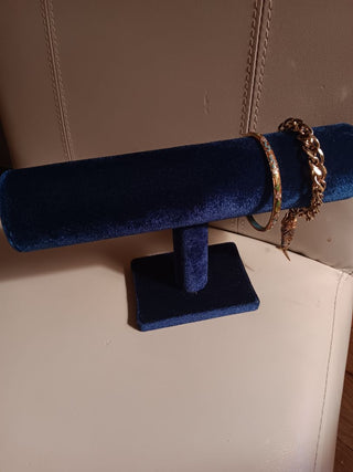 BlueVelvetBraceletBar