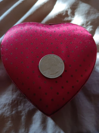 3Satin Heart Box