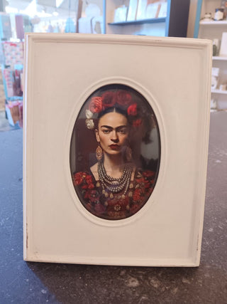 Oval 5x7 Framed Frida