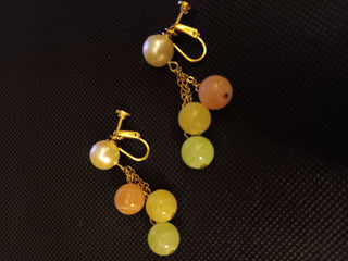 Vint. Pastel Balls Clips