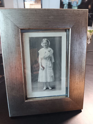 GoldFinishWood Frame 7x9