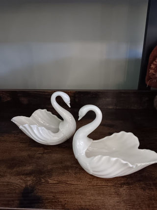 Lenox Swan