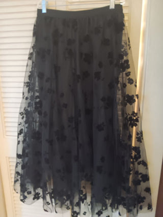 Lacy Floral Skirt Large