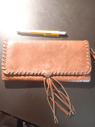 Awesome Leather Clutch w Wrist Strap