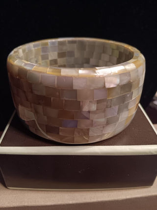 MOP Bangle (Mary H)