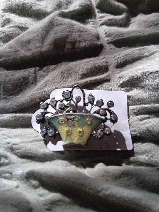 French Enam/ Crys Basket Pin