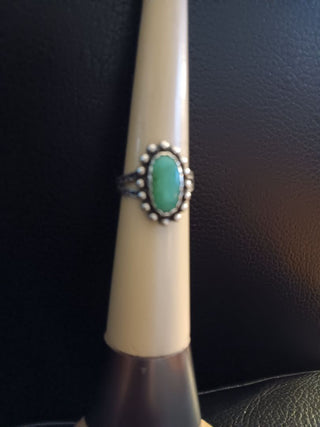 Navajo SSTurq Oval Beaded