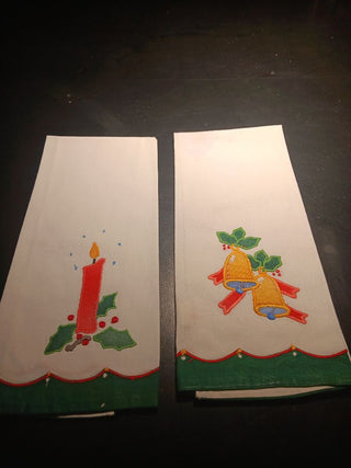 PAIR Vint. Christmas Hand Towels