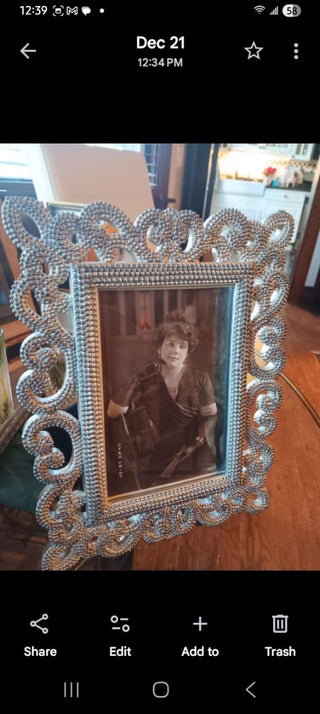 Vint. Look New Frame 5 x7