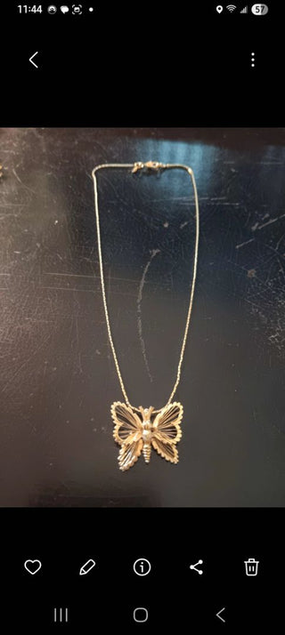 Sweet Butterfly Necklace