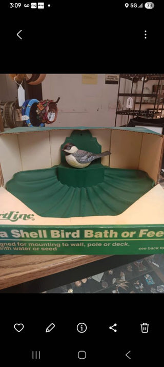 1993 Bird Bath/ Feeder