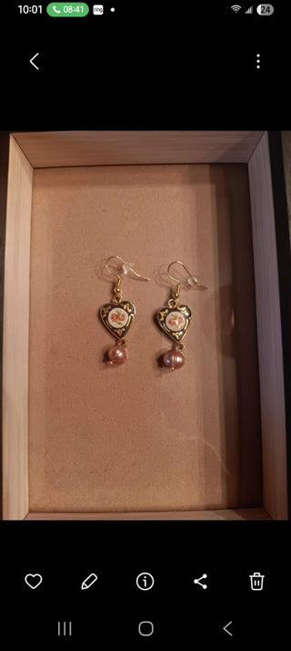 Sweet Enamel  Pierced Hearts