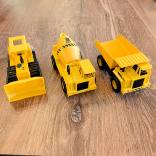 Might Wheels Cement Mixer Toy