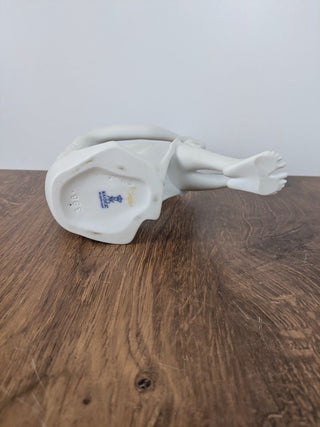 Kaiser Cerman Porcelain Bisque Figurine #398 Mother Holding Baby 9Hx8Wx4D