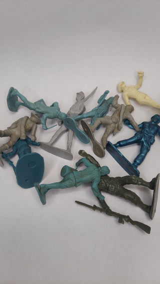 1950s mix bag of soldiers through time and battles