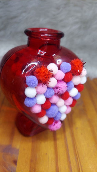 Pom pom glass Heart Vase