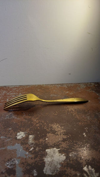 17. 1920s Regal Solid Meat Serving Fork, Wide Tines(Dirigold, Clover Backstamp) by Dirilyte-Dirigold - Goldware flatware