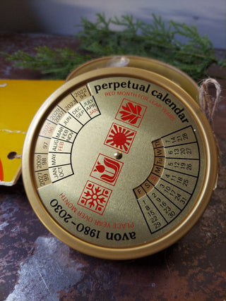 1980 Avon Perpetual Calendar Tin, with original new classic blend fragrance soap (T&M)