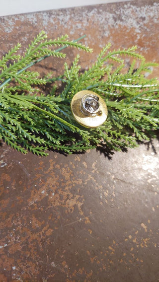 Push pin - 1980s Avon 5th Avenue Gold Tone with Black Faux Gem - Upcycled Vintage Jewelry, Custom Piece