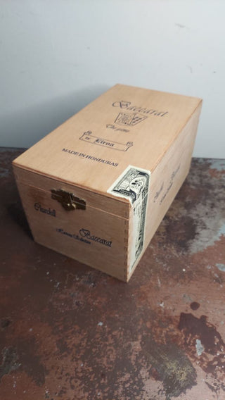 Baccarat "The Game" empty cigar box by Churchill cigars, tobacciana collectable storage