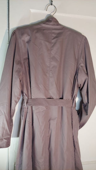 (M/L) 1979-82 Mauve Trench Coat w/removable liner by London Fog Maincoats Londontown corp.