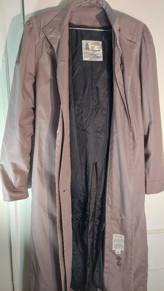 (M/L) 1979-82 Mauve Trench Coat w/removable liner by London Fog Maincoats Londontown corp.