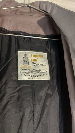(M/L) 1979-82 Mauve Trench Coat w/removable liner by London Fog Maincoats Londontown corp.