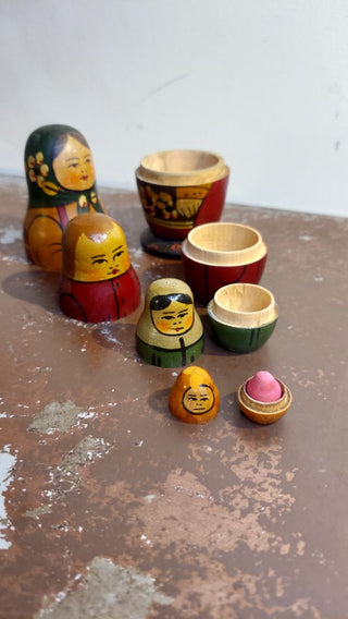 Early Russian Matryoshka (nesting) hand painted stacking doll comprising 6 inter-fitting dolls - As-Is (T&M)