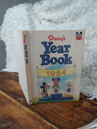 Disney's yearbook 1984 - Disney's wonderful world of reading (As-Is)