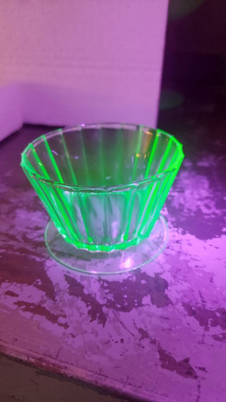 Rare - Uranium glass, 1937-38 - Fortune, Green Footed Berry Sorbet Bowl by Anchor Hocking (As-Is)