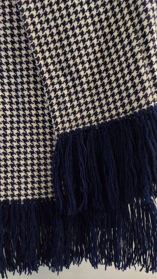 1960s Hardy Thick Houndstooth Wool Scarf Price is Firm