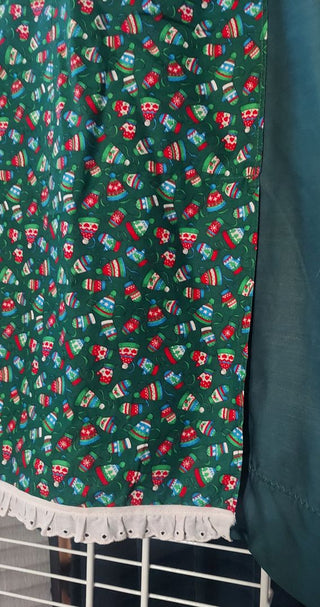 Vintage Christmas Mitten and Gloves Graphic Fabric and green Apron, Large