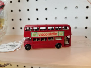 Lesney Diecast Doubledecker London Bus Red Made in England Matchbox No. 5 Routemaster Bus BP