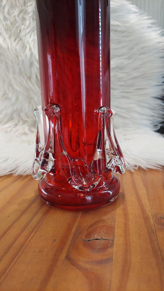 1980s Red Eastern European vase by Jerzy Słuczan - Orkusz for Tarnowiec, postmodern art glass