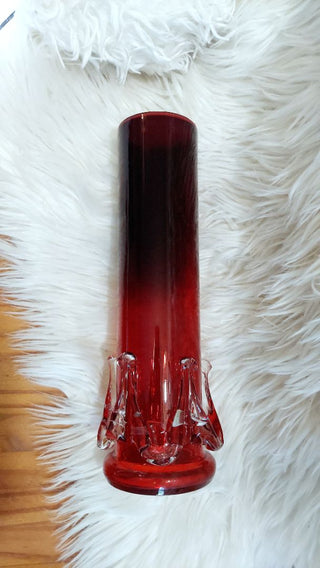 1980s Red Eastern European vase by Jerzy Słuczan - Orkusz for Tarnowiec, postmodern art glass