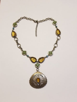 EB Teardop Pendant Necklace with Abalone Shell