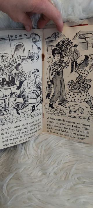 1948 The WIGGLY "Lu - Lu" Children's interactive book, AS IS