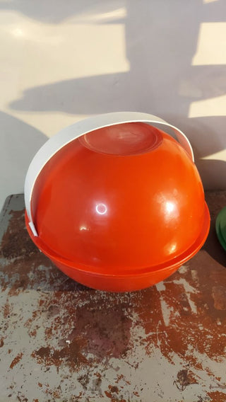 1970s Mod Picnic Party Ball Set by Ingrid Chicago, vintage travel eatery set for 6