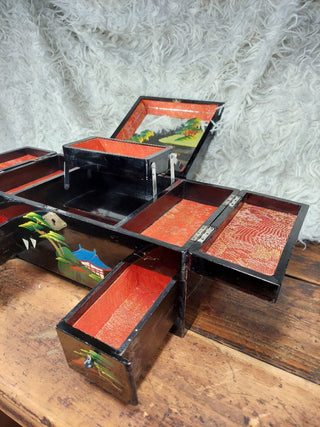 Mid-Century beautiful Mount Fuji scene hand-painted large working musical jewelry box with mirror by TOYO with high-gloss black lacquer finish (As-Is) no key.