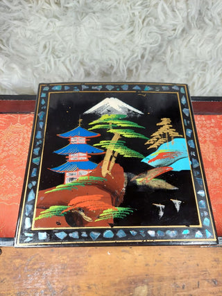 Mid-Century beautiful Mount Fuji scene hand-painted large working musical jewelry box with mirror by TOYO with high-gloss black lacquer finish (As-Is) no key.