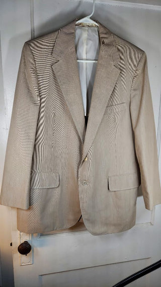 1970-80s Tan Bisque Sport Coat by Haspel for Marshall Field & Company the store for men.
